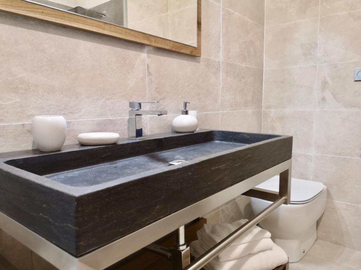 Апартаменты Nel Cuore Del Centro Storico Con Comfort E Stile Иглесиас Экстерьер фото